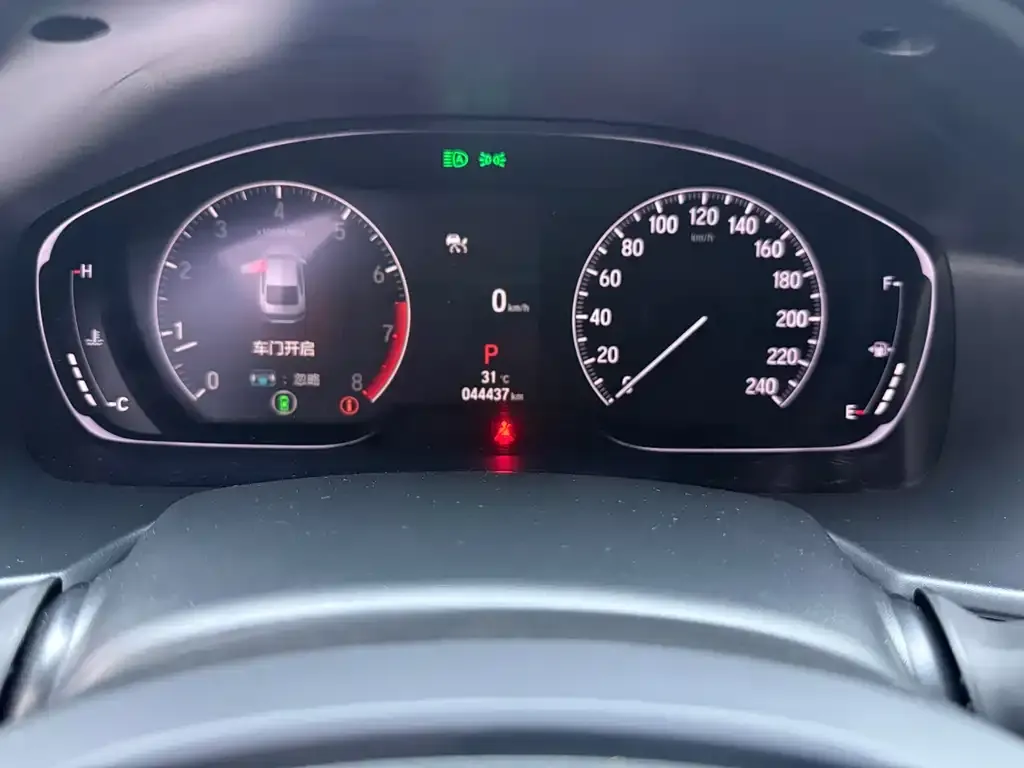 Honda Accord — фото 10