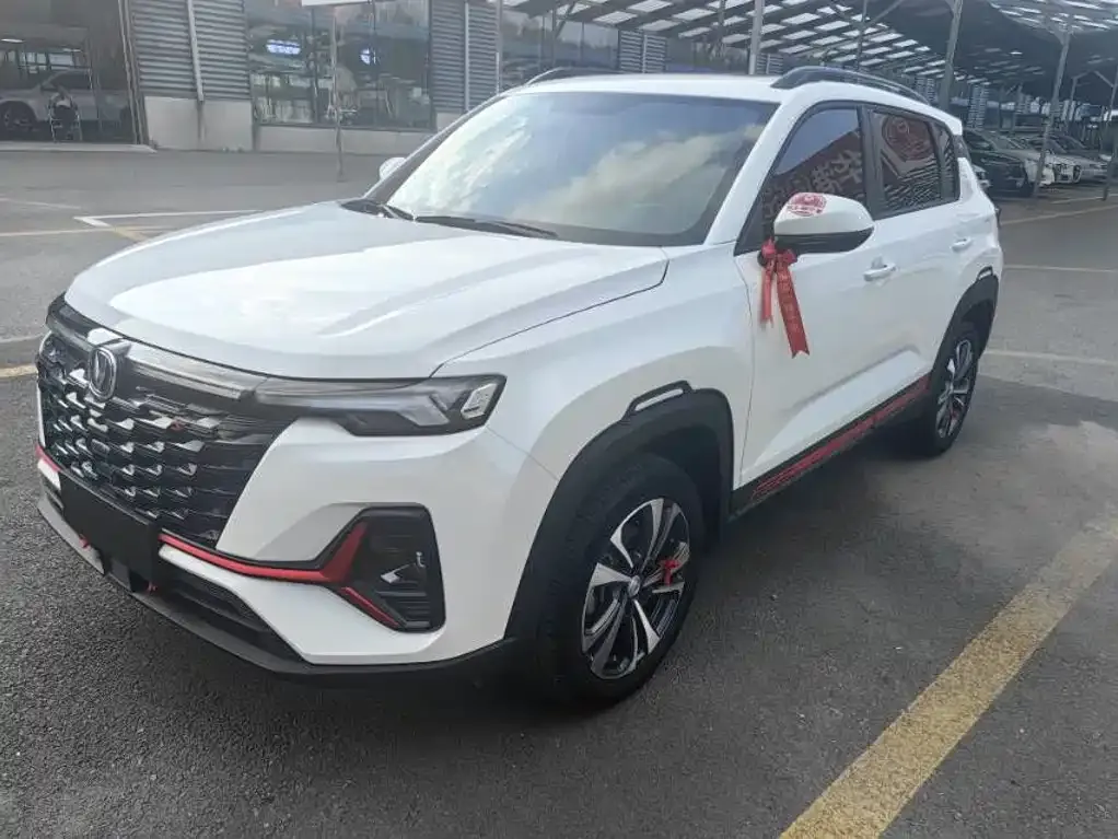 Changan CS35PLUS — фото 1
