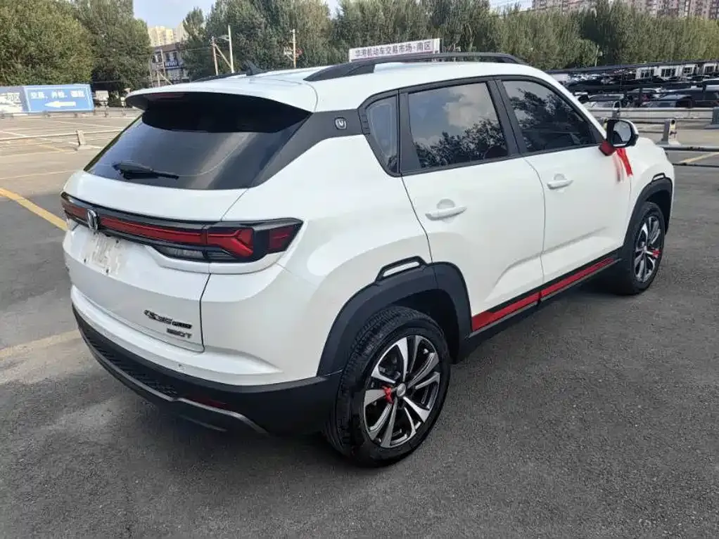 Changan CS35PLUS — фото 4