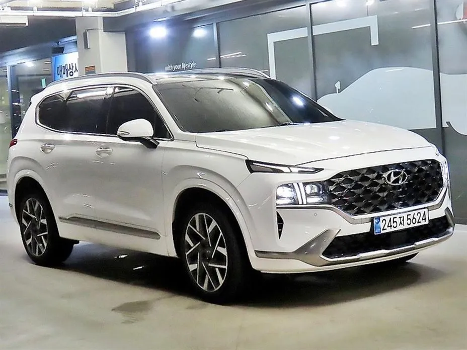 Hyundai Santafe — фото 1