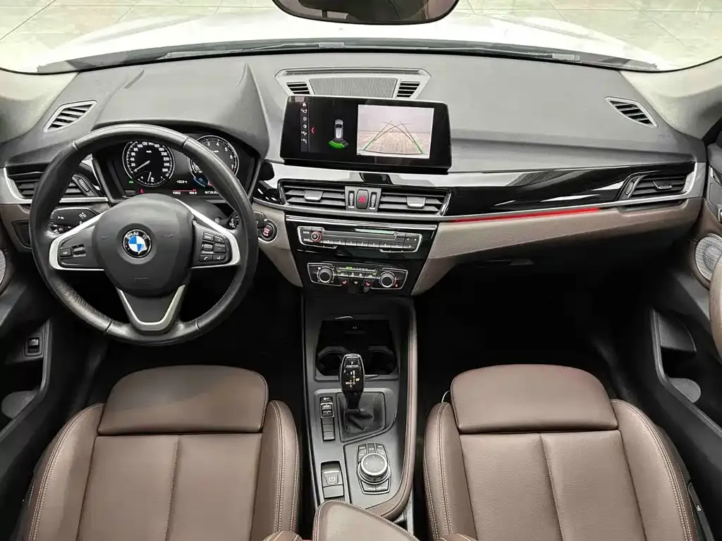 BMW X1 — фото 10