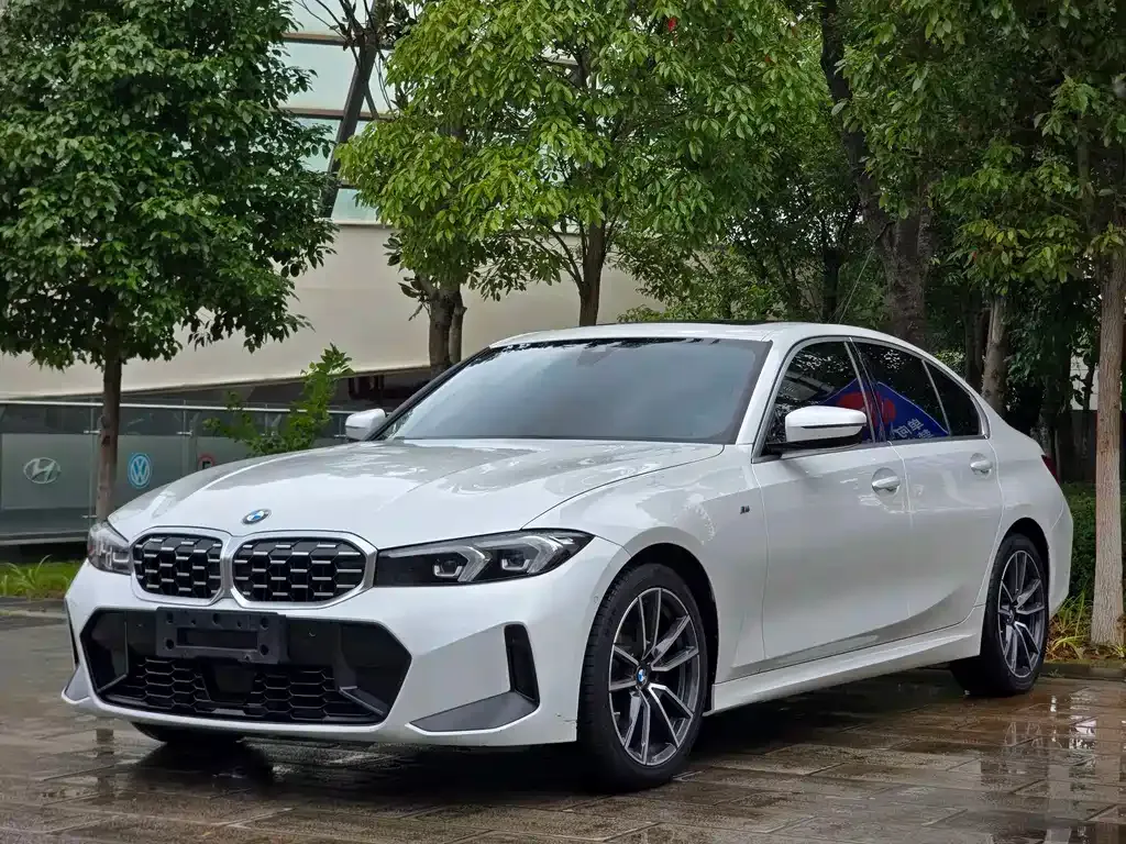 BMW 3 Series — фото 1