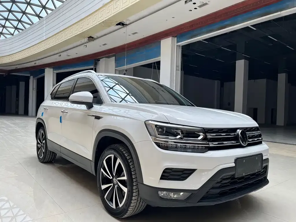 Volkswagen Tharu — фото 3