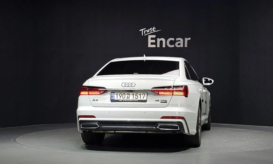 Audi A6 — фото 8