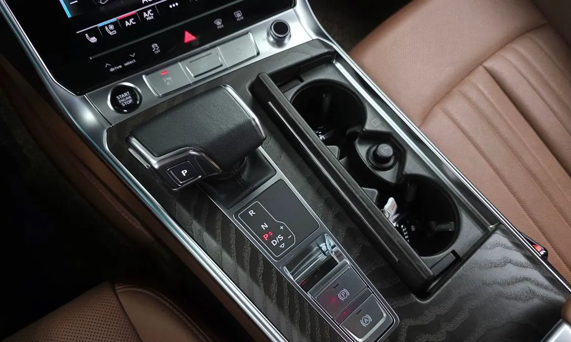 Audi A6 — фото 4