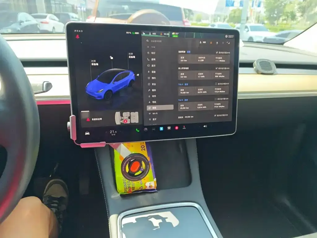 Tesla Model Y — фото 4