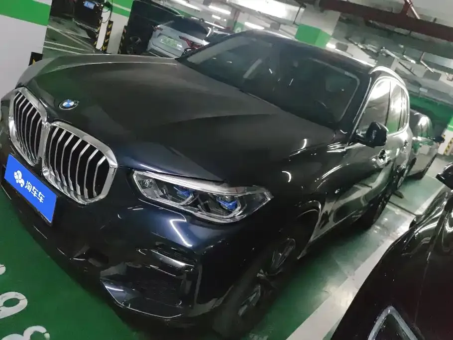 BMW X5 (Import) — фото 1