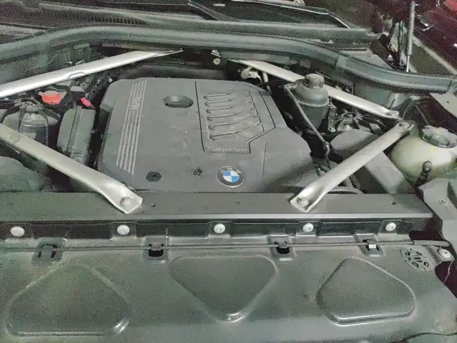 BMW X5 (Import) — фото 9