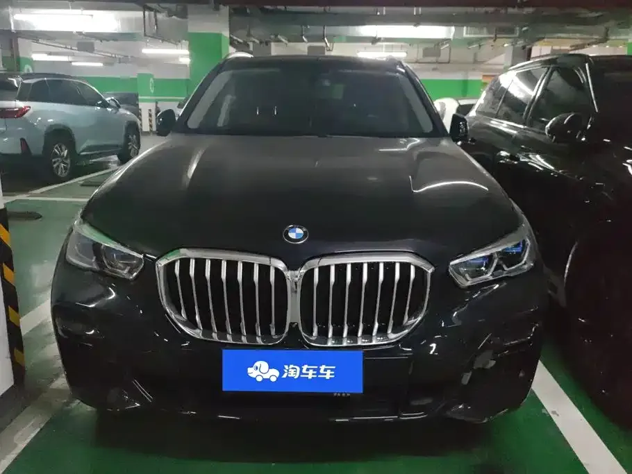 BMW X5 (Import) — фото 6