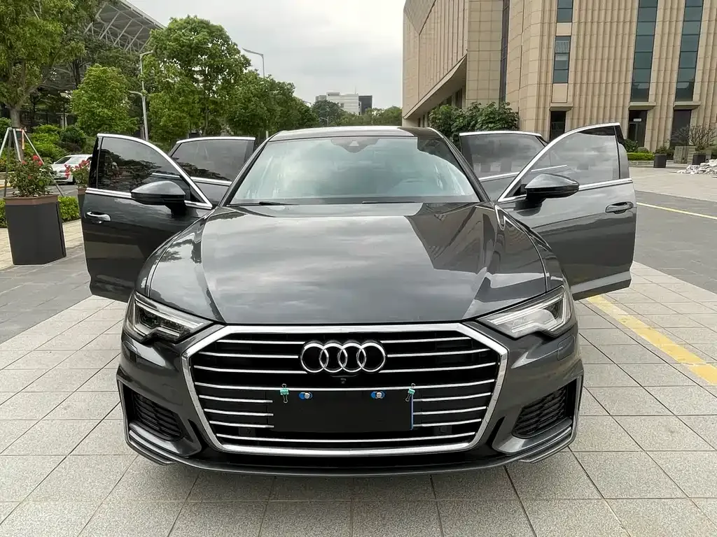 Audi A6L — фото 3