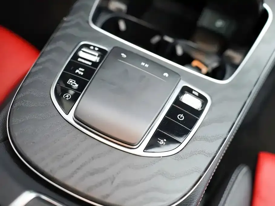 Mercedes-Benz E-Class (Import) — фото 9