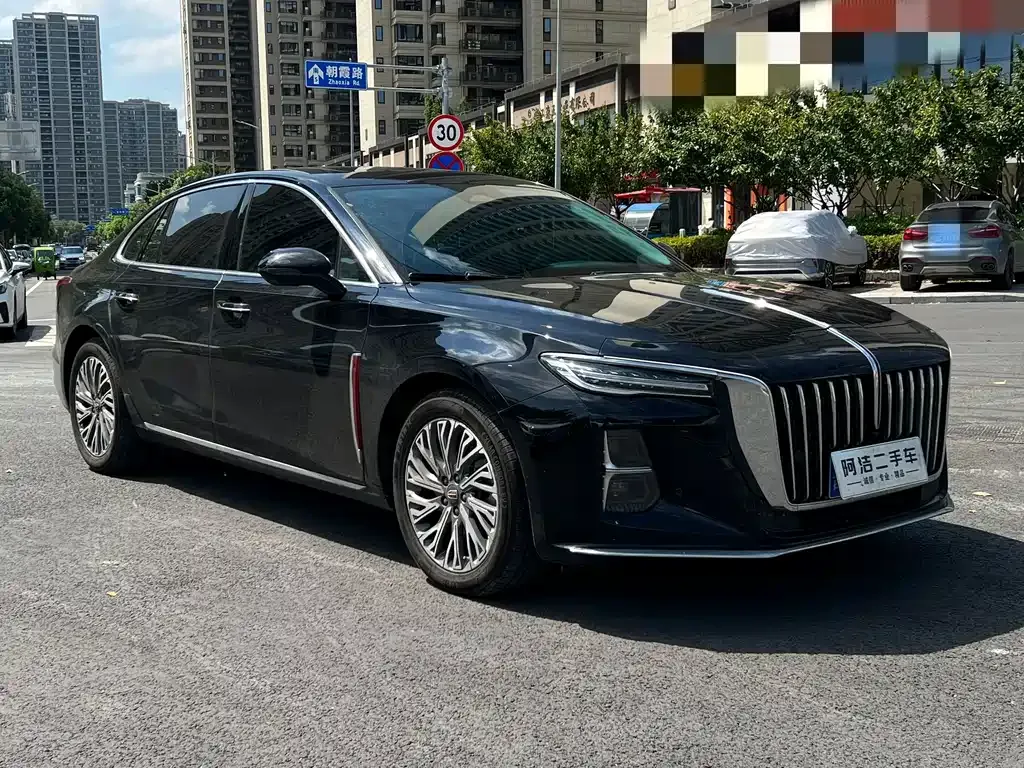 Hongqi H5 — фото 9
