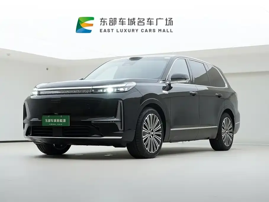 Geely Galaxy M9 — фото 1