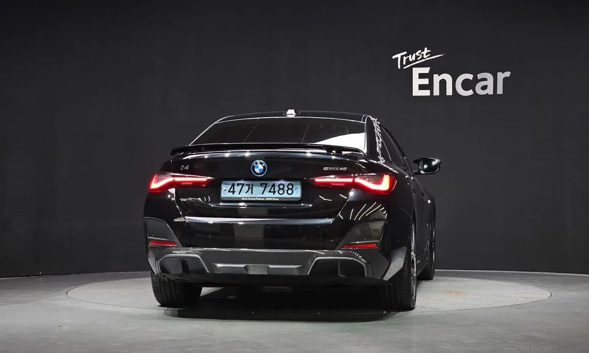 BMW i4 — фото 2