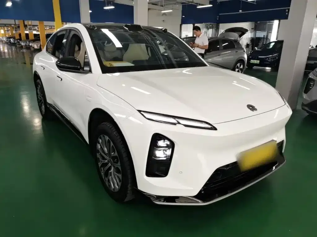 NIO EC6 — фото 4
