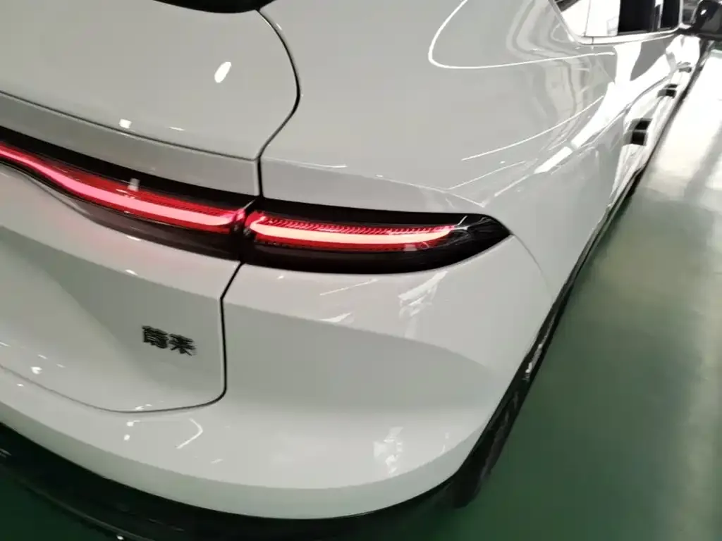 NIO EC6 — фото 6