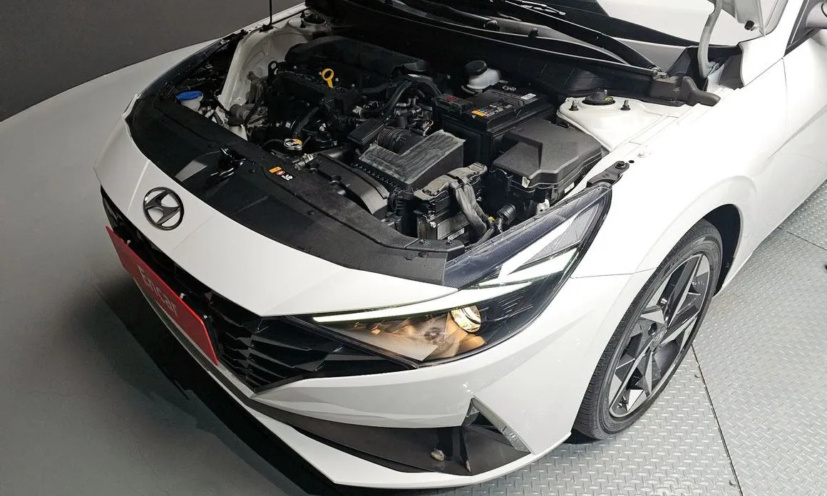 Hyundai AVANTE — фото 9