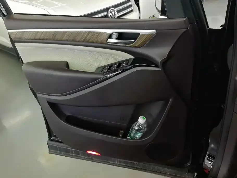 GAC Motor Trumpchi M8 — фото 3