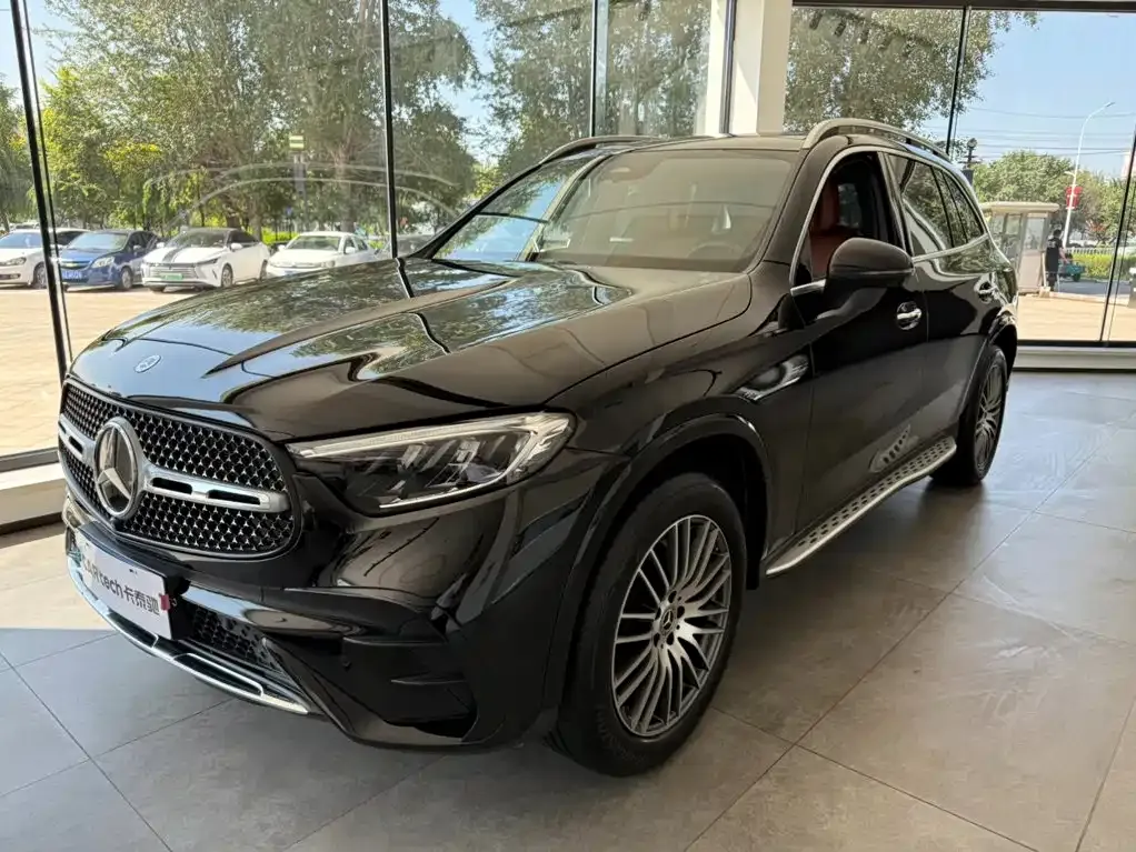 Mercedes-Benz GLC — фото 1