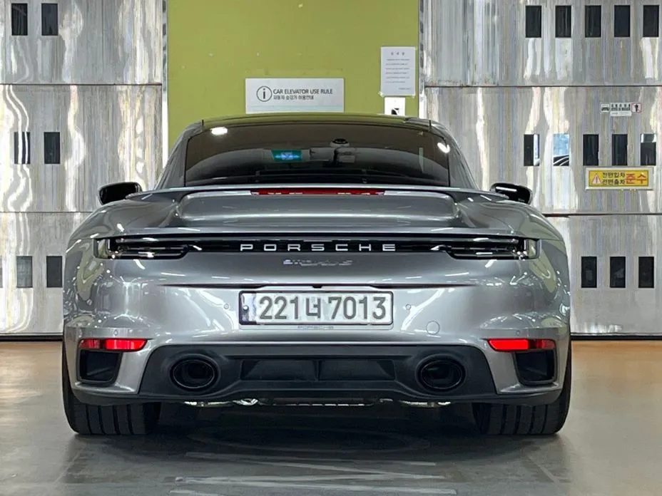 Porsche 911 — фото 10