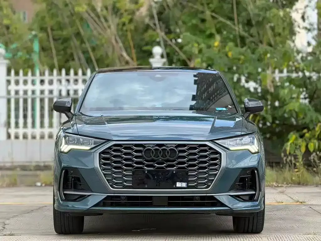 Audi Q3 Sportback — фото 5