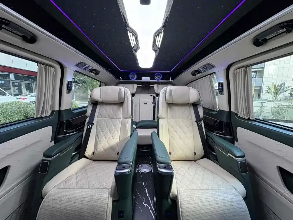 Mercedes-Benz Vito — фото 7
