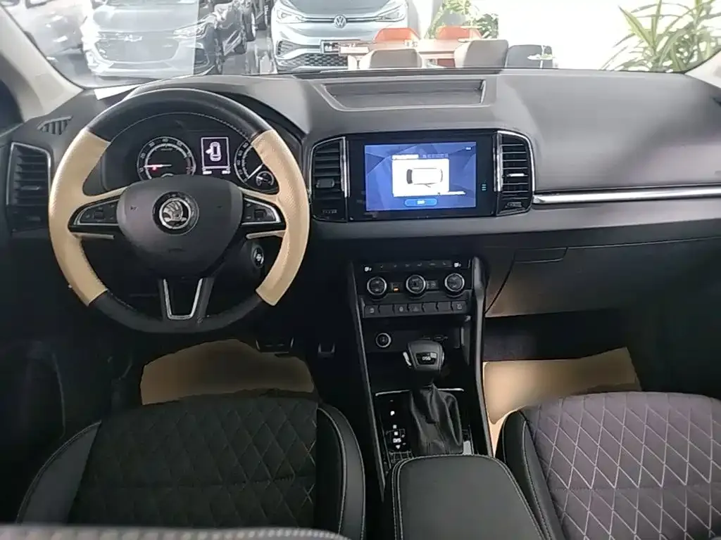Skoda Karoq — фото 4
