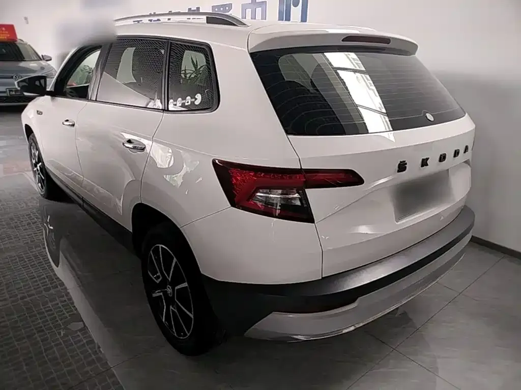 Skoda Karoq — фото 5