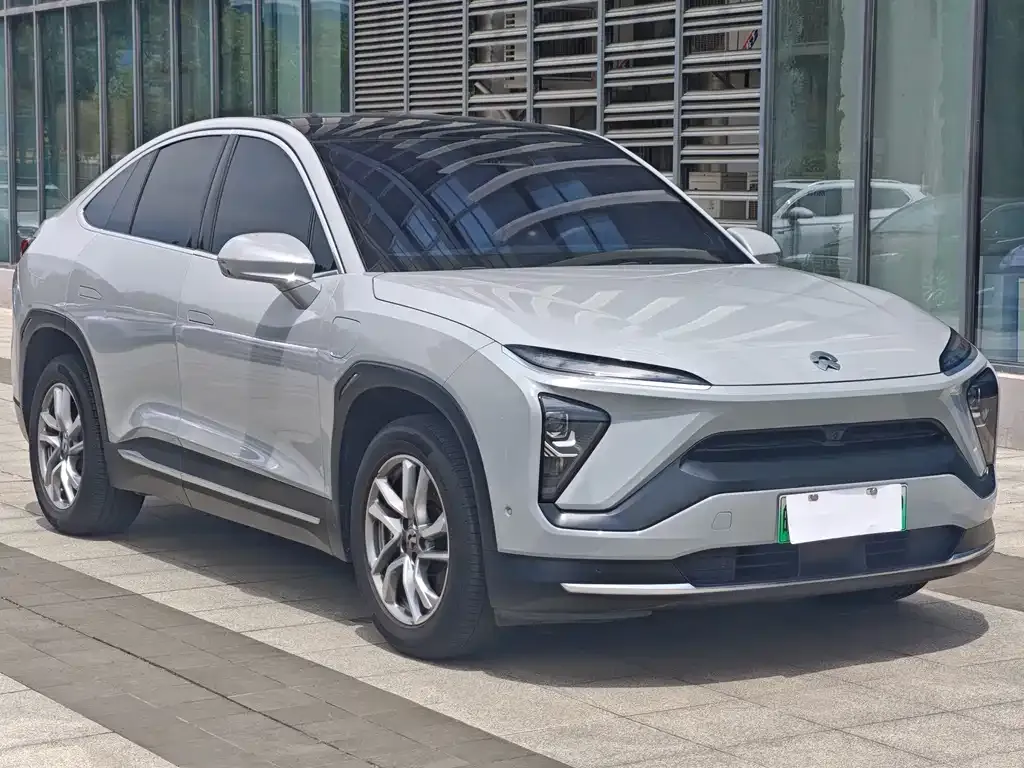 NIO EC6 — фото 9