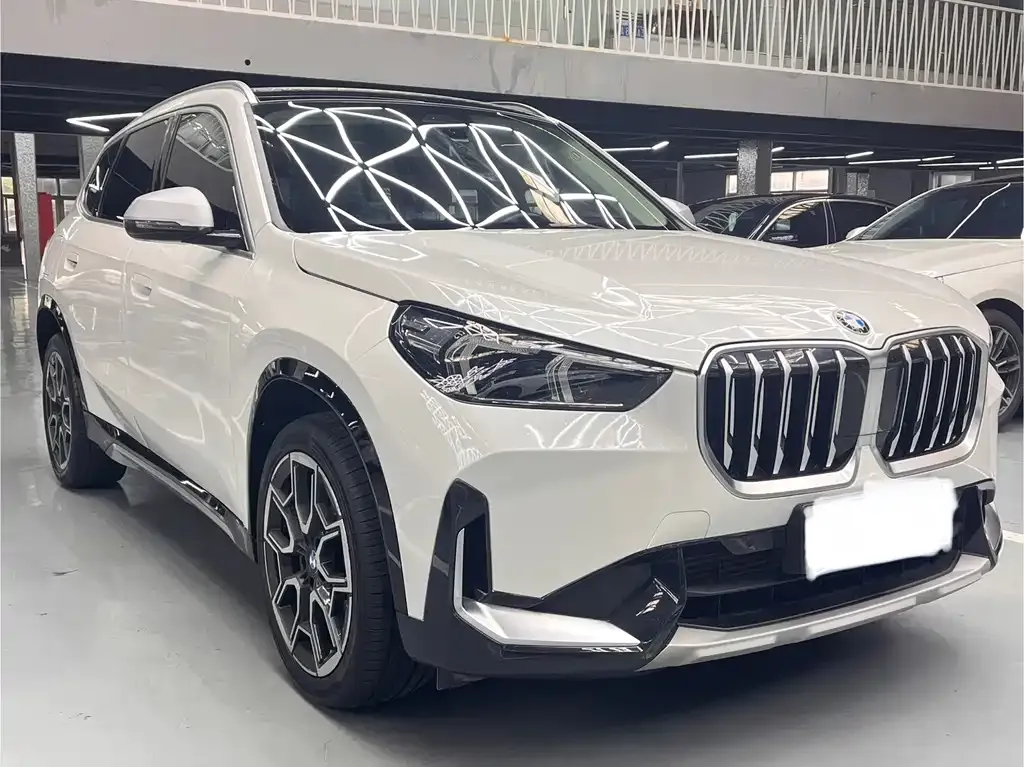 BMW X1 — фото 6