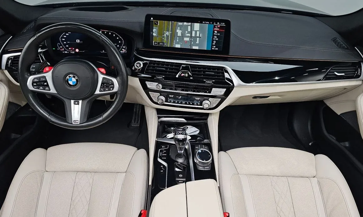 BMW 5-Series — фото 10