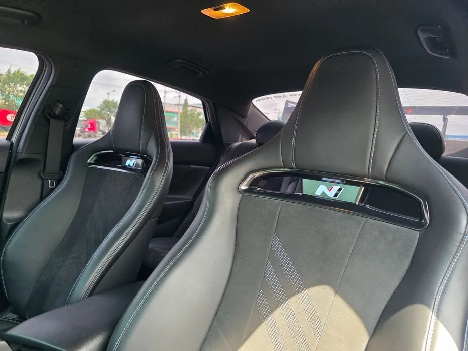 Hyundai AVANTE — фото 2