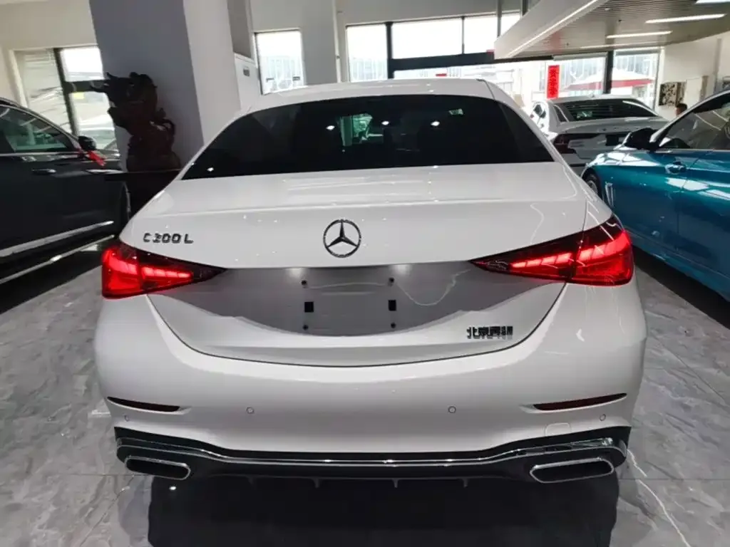 Mercedes-Benz C-Class — фото 10