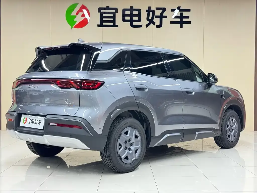BYD Yuan UP — фото 10