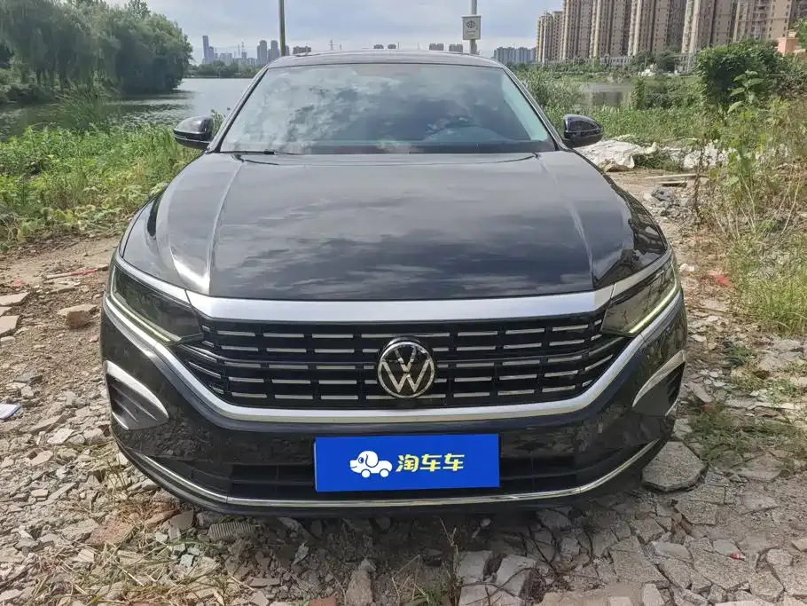 Volkswagen Passat — фото 6