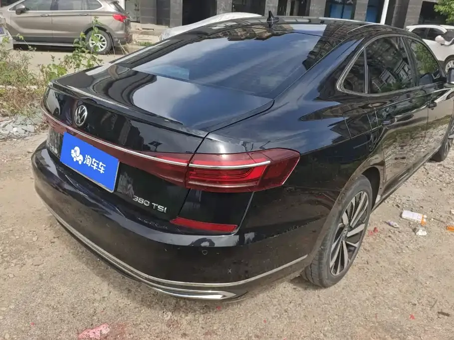 Volkswagen Passat — фото 3