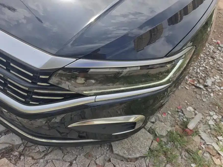 Volkswagen Passat — фото 8