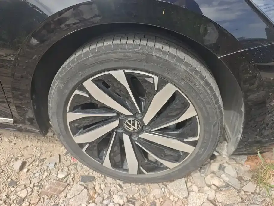 Volkswagen Passat — фото 5