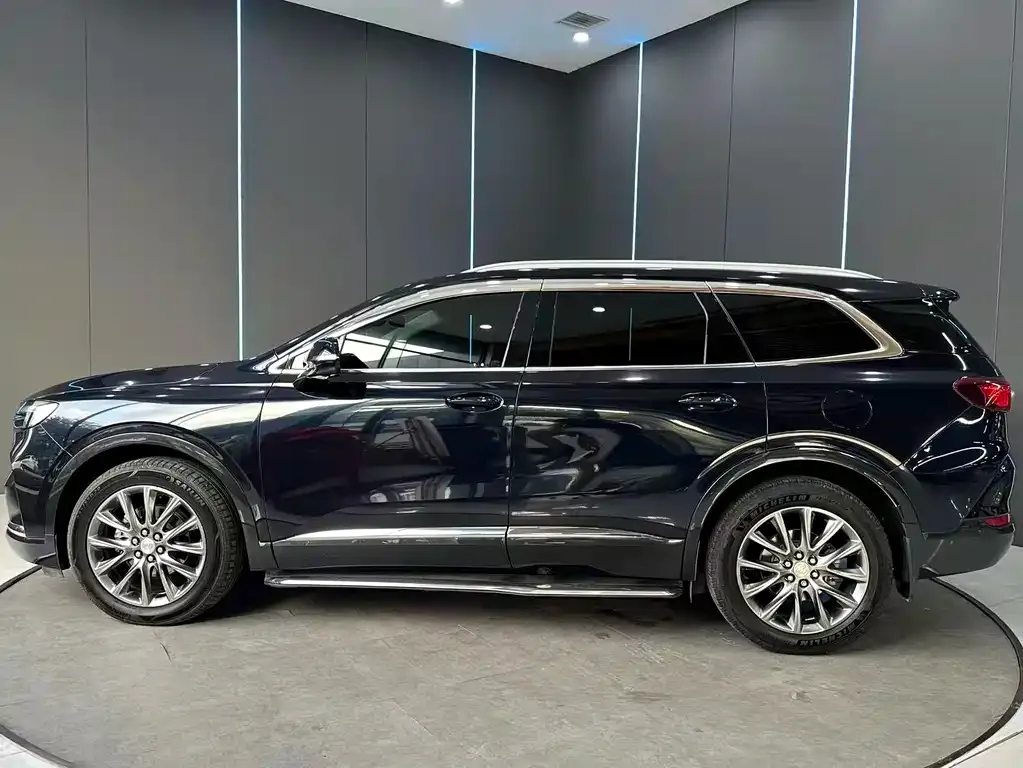Buick Enclave — фото 2