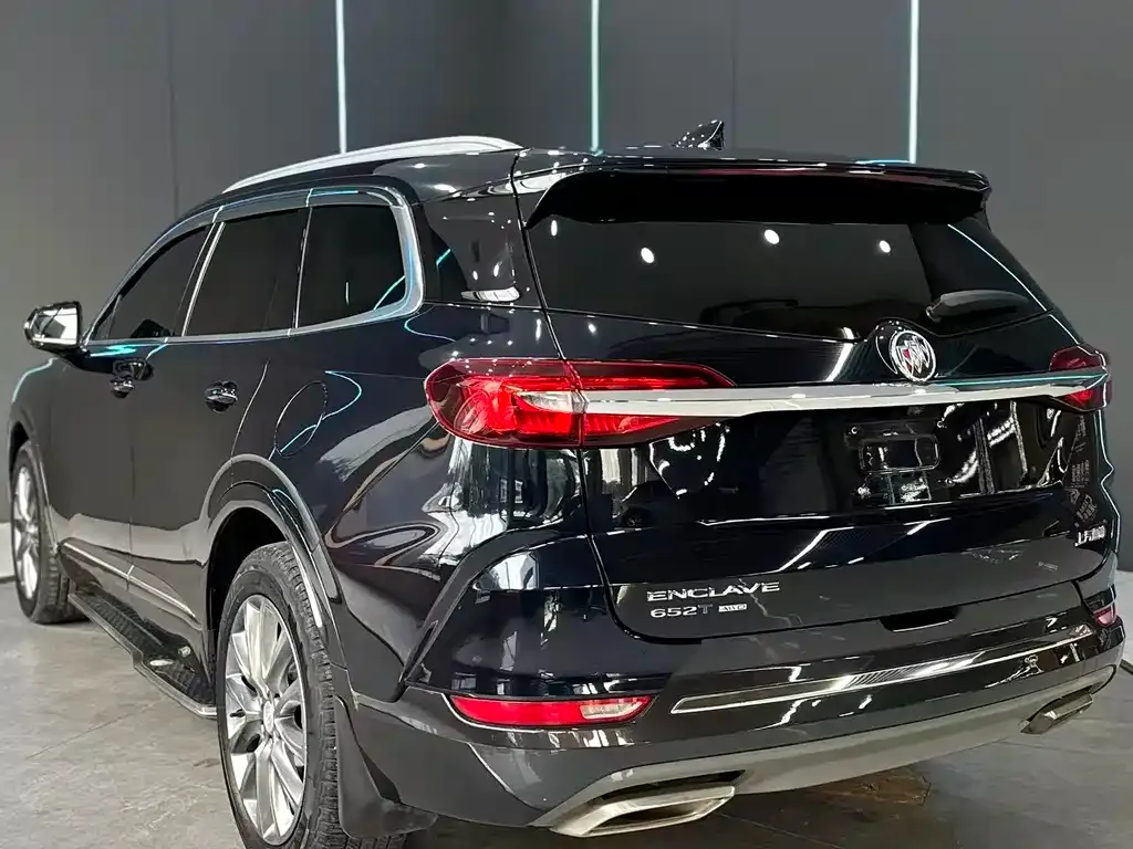 Buick Enclave — фото 6
