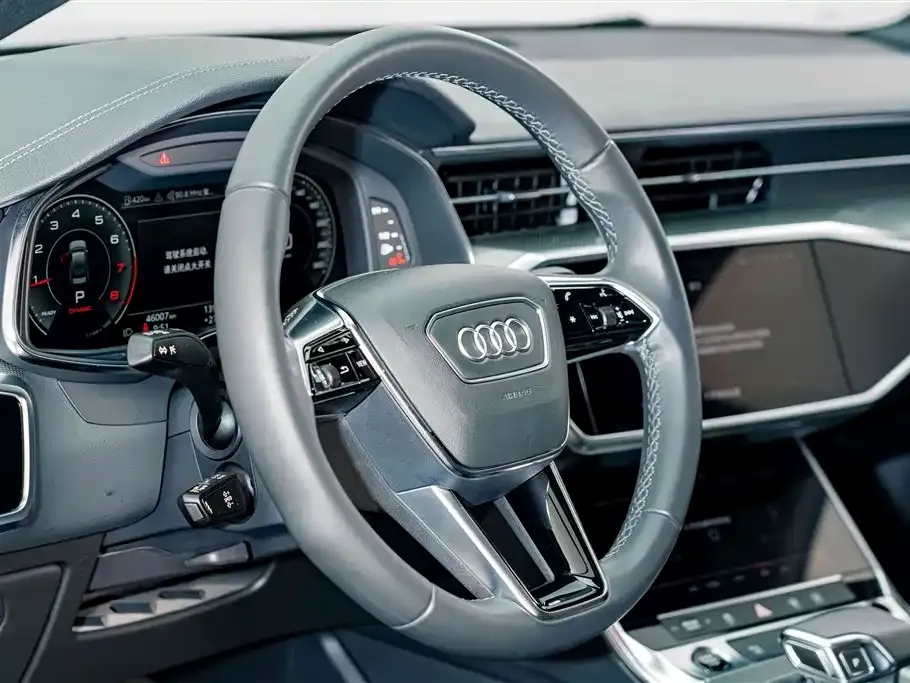 Audi A6L — фото 7