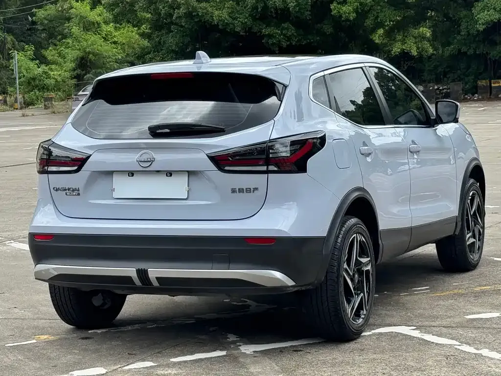 Nissan Qashqai — фото 3