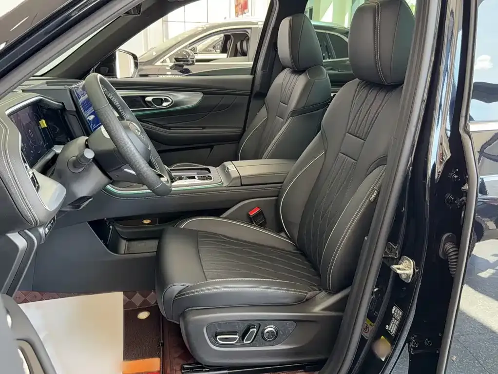 GAC Motor Trumpchi GS8 — фото 2