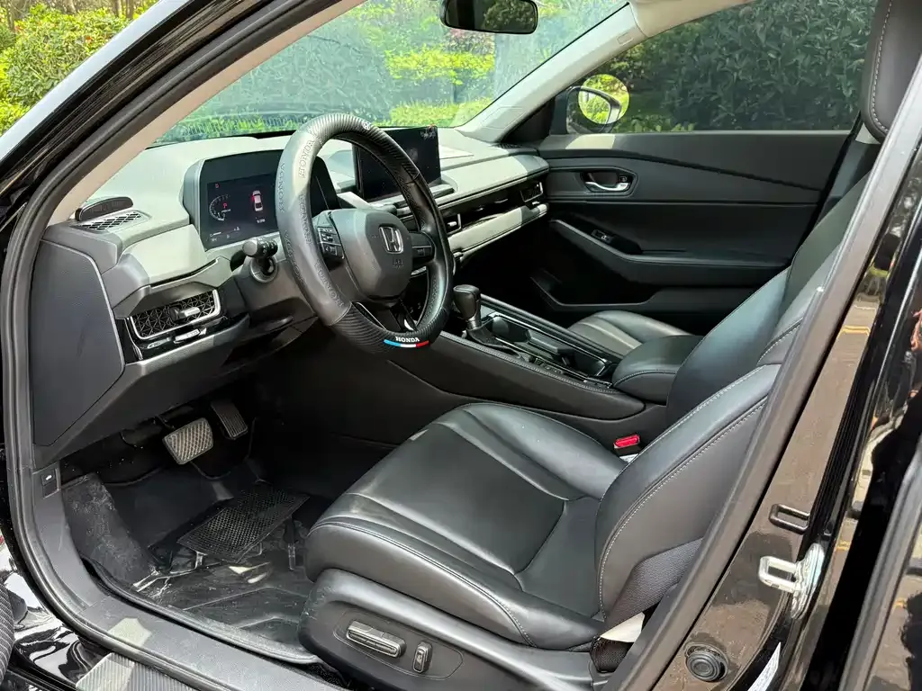 Honda Inspire — фото 4