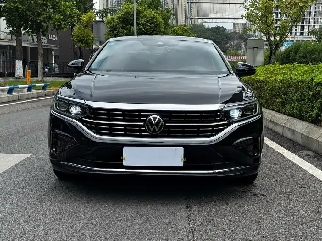 Volkswagen Passat — фото 6