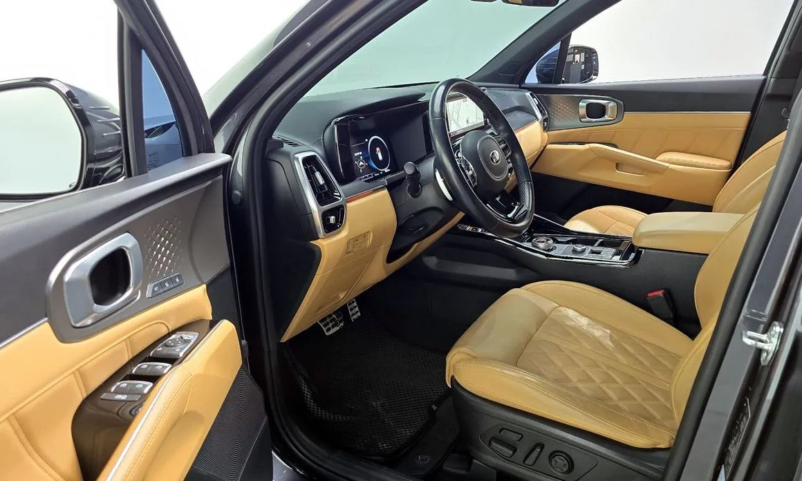 Kia Sorento — фото 8