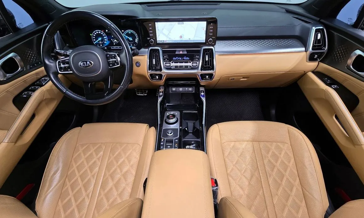 Kia Sorento — фото 9