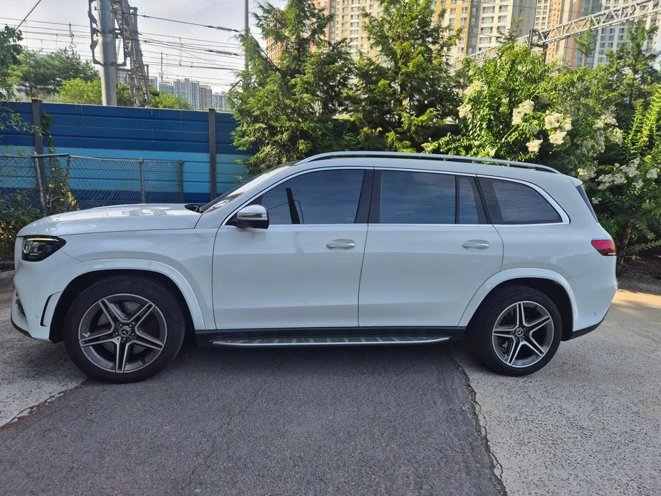Mercedes-Benz GLS-Class — фото 9