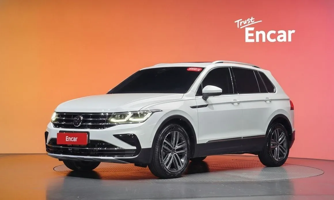 Volkswagen Tiguan — фото 1