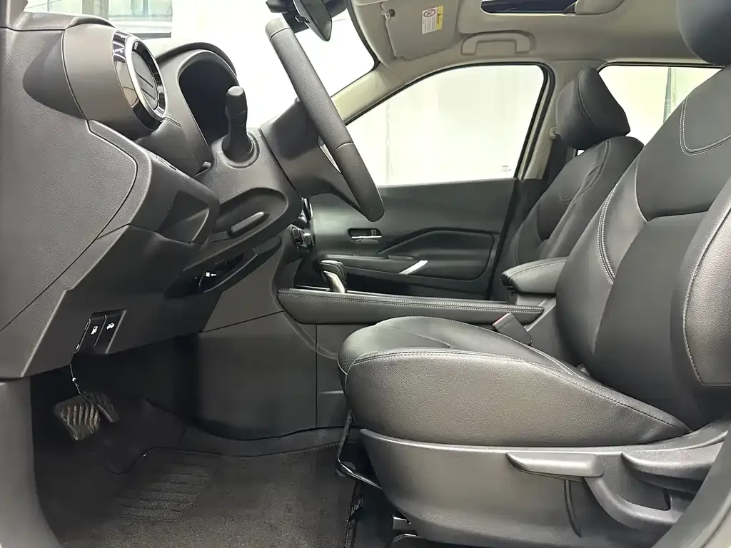 Nissan Kicks — фото 4
